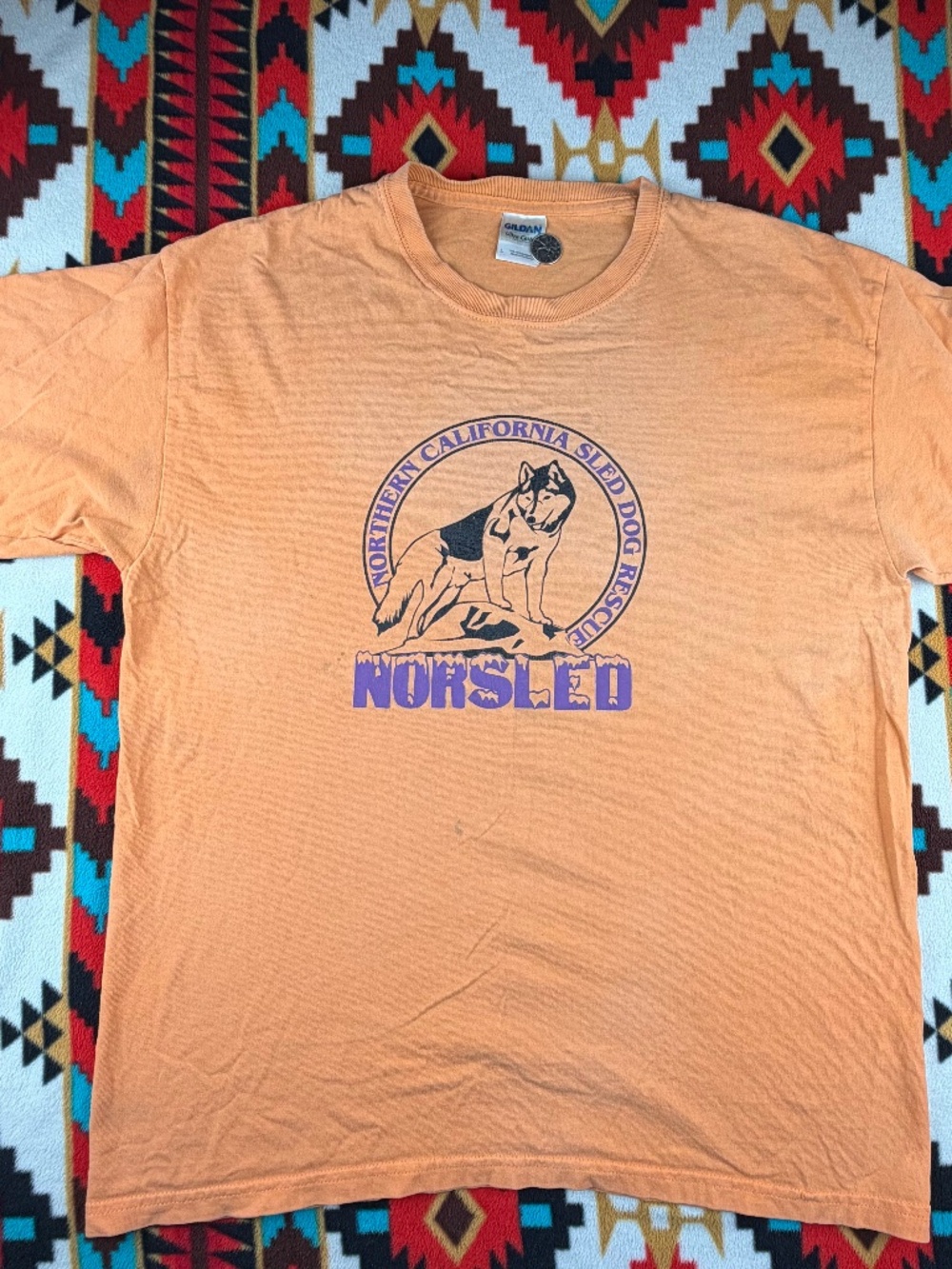 Vintage NORSDT Northern California Sled Dog Rescue Husky Graphic Tee Gildan L